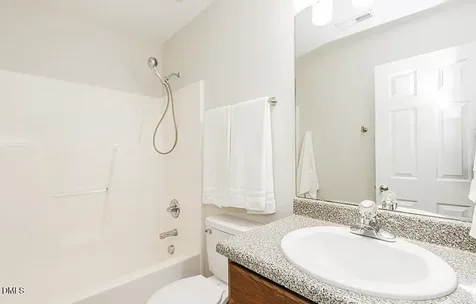 828 Jade Lane Winterville NC 28590