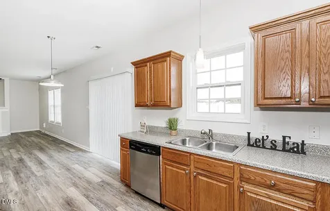 828 Jade Lane Winterville NC 28590