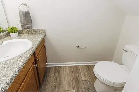 828 Jade Lane Winterville NC 28590