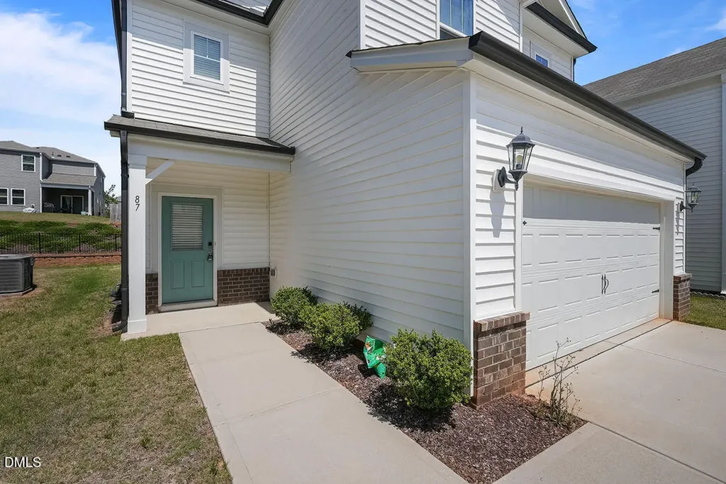 87 Anise Tree Way Clayton NC 27527
