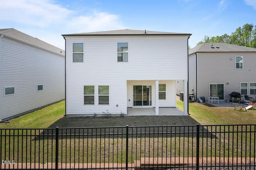 87 Anise Tree Way Clayton NC 27527