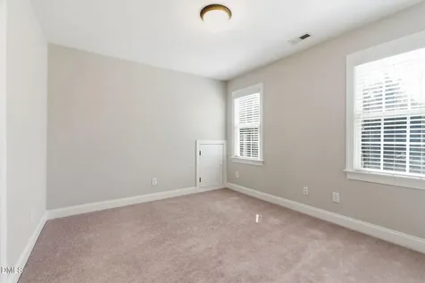 85 Glen Oaks Drive Youngsville NC 27596