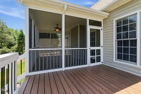 85 Glen Oaks Drive Youngsville NC 27596