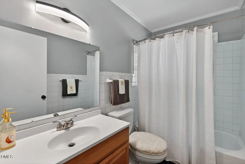 14 Jonan Court Chapel Hill NC 27516