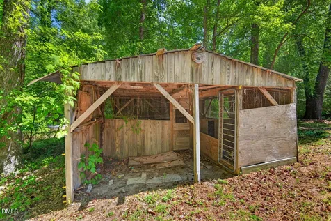 14 Jonan Court Chapel Hill NC 27516