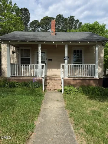 905 S Beaumont Avenue Burlington NC 27217