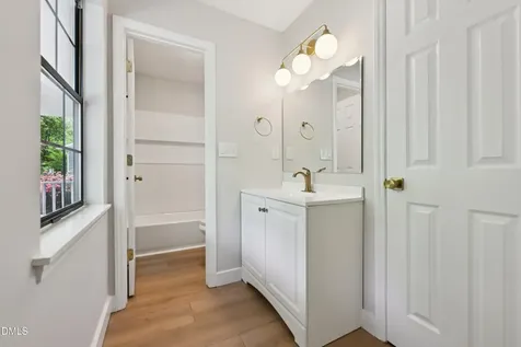 11 Sweetbay Court Durham NC 27704