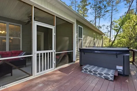 111 W Huckleberry Way Rocky Point NC 28457