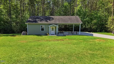 111 W Huckleberry Way Rocky Point NC 28457