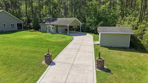 111 W Huckleberry Way Rocky Point NC 28457