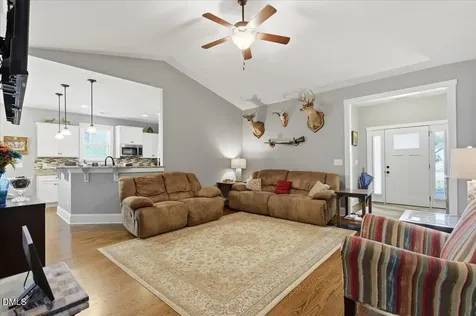 111 W Huckleberry Way Rocky Point NC 28457