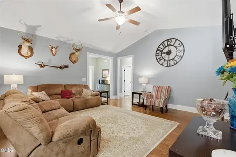 111 W Huckleberry Way Rocky Point NC 28457