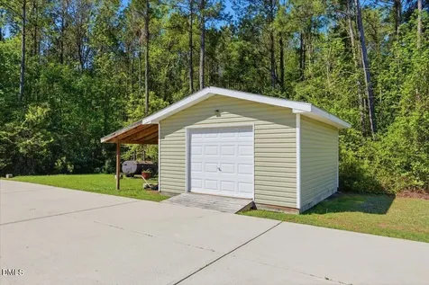 111 W Huckleberry Way Rocky Point NC 28457