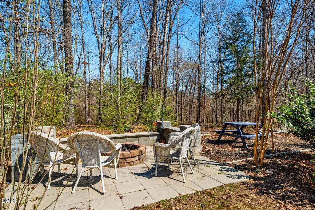 91 Dover Grant Court Chapel Hill NC 27517