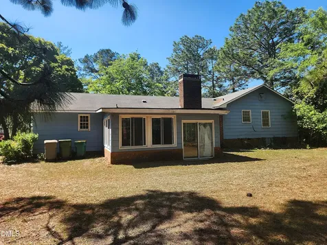 3748 Masters Drive Hope Mills NC 28348