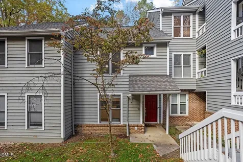 100 Hunting Chase Cary NC 27513
