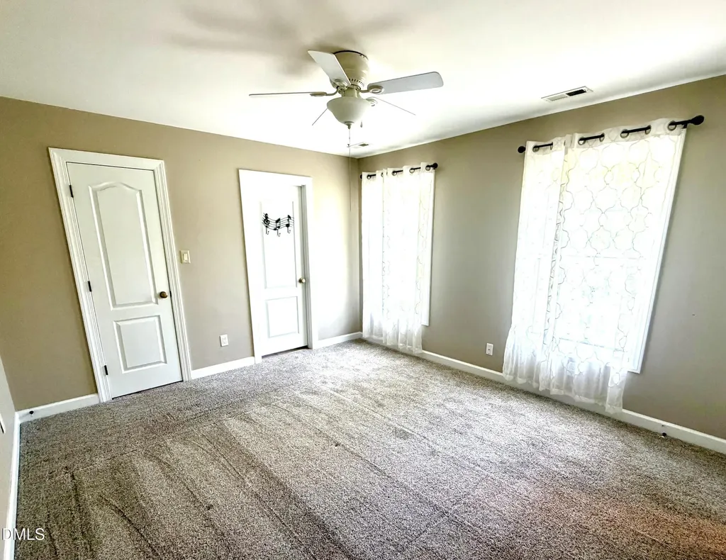 2905 Hunters Bluff Drive Raleigh NC 27606