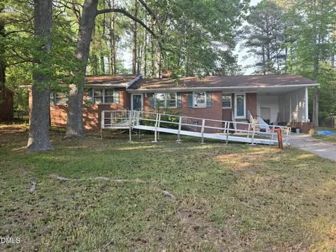 1300 Park Avenue Garner NC 27529