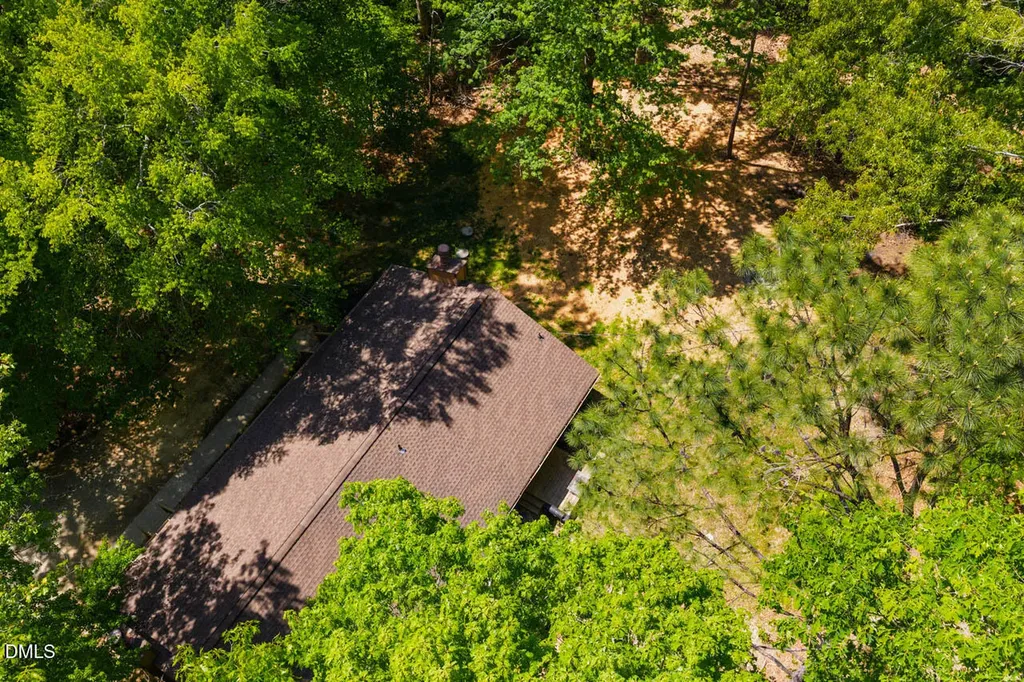 415 Tall Oaks Road Chapel Hill NC 27516