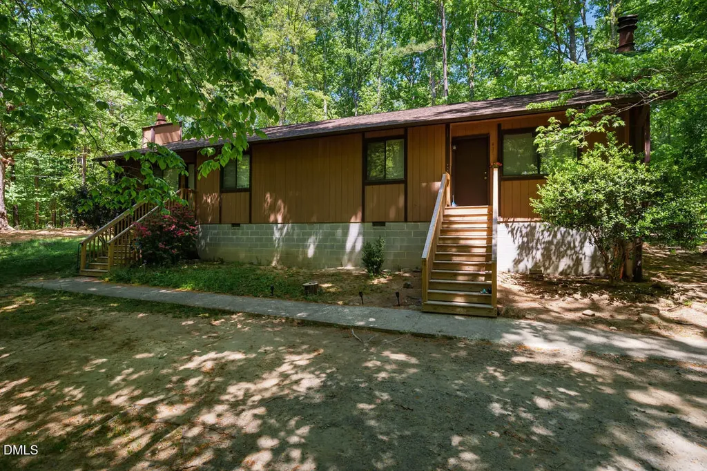415 Tall Oaks Road Chapel Hill NC 27516