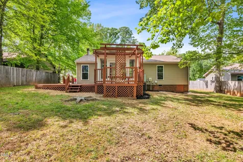 102 Cornwallis Drive Mebane NC 27302