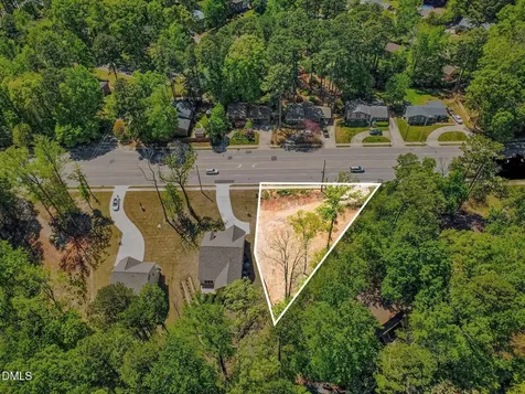 904 SW Maynard Road Cary NC 27511