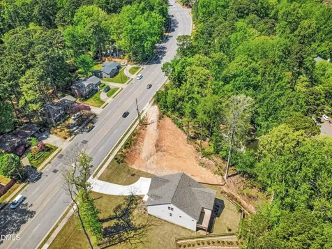 904 SW Maynard Road Cary NC 27511