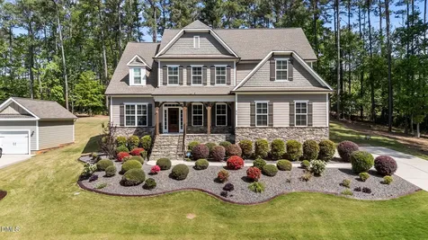 670 Rockport Drive Clayton NC 27527