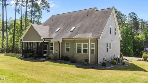 670 Rockport Drive Clayton NC 27527
