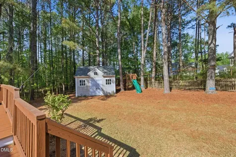 75 Braemar Circle Clayton NC 27520