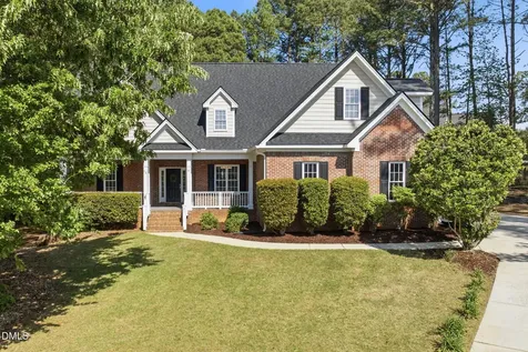 75 Braemar Circle Clayton NC 27520