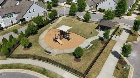 137 Daisy Grove Lane Holly Springs NC 27540