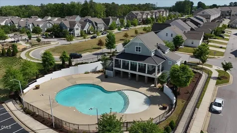 137 Daisy Grove Lane Holly Springs NC 27540