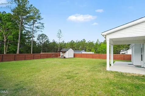 2815 Lemuel Black Road Bunnlevel NC 28323
