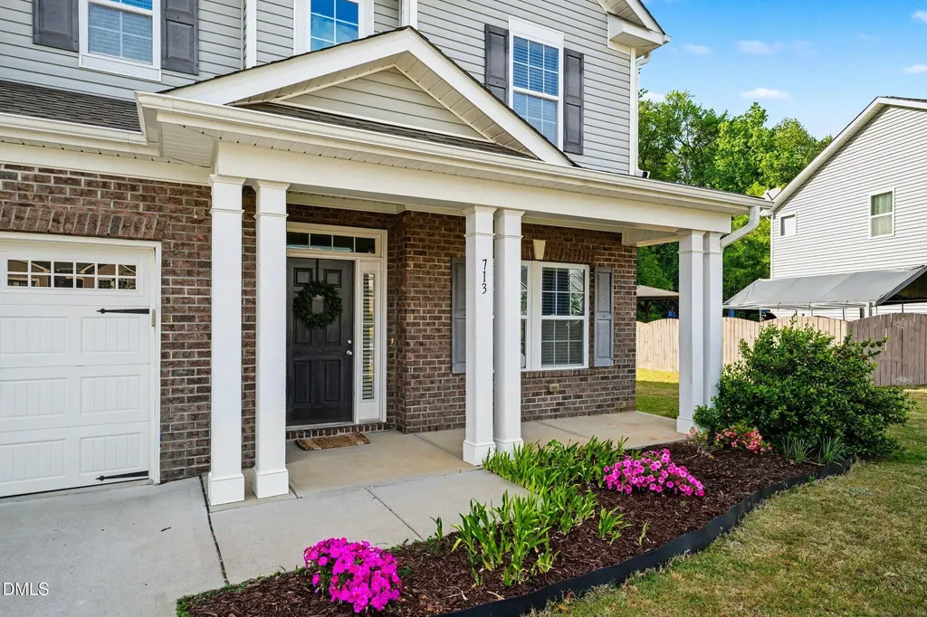 713 Harvest Point Drive Fuquay Varina NC 27526