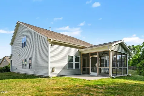 713 Harvest Point Drive Fuquay Varina NC 27526
