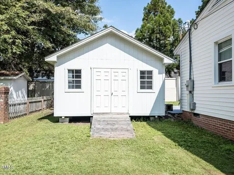 110 W Parker Street Smithfield NC 27577