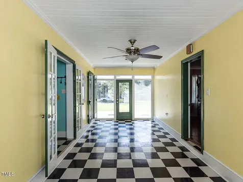 110 W Parker Street Smithfield NC 27577