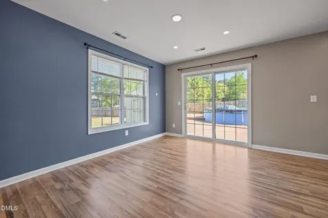 15 Water Oak Circle Sanford NC 27332