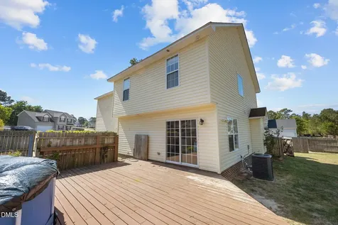 15 Water Oak Circle Sanford NC 27332