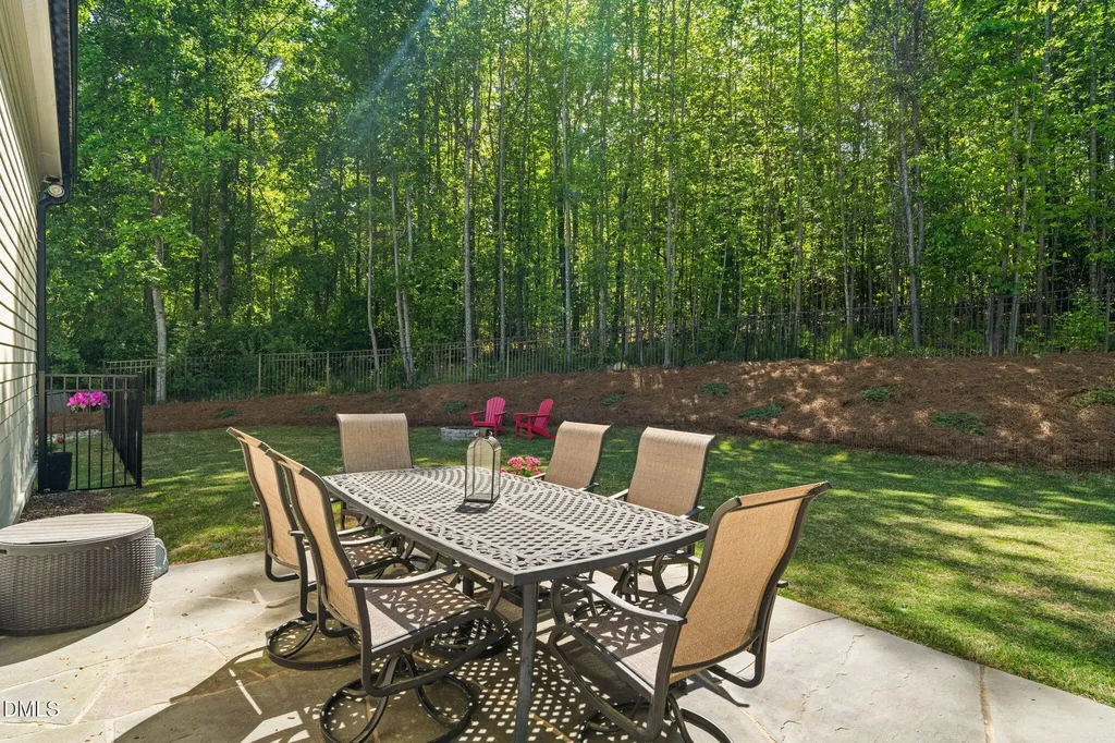 594 Birch Hollow Road Chapel Hill NC 27516