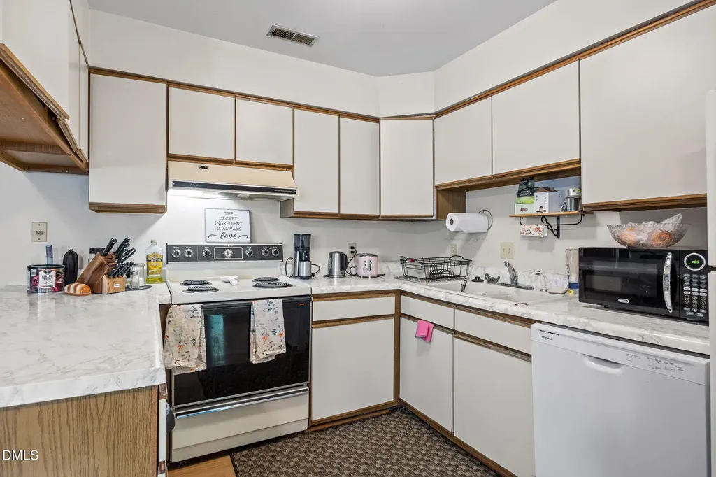 199 Summerwalk Circle Chapel Hill NC 27517