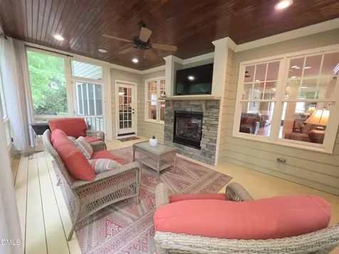8104 Henderson Road Apex NC 27539
