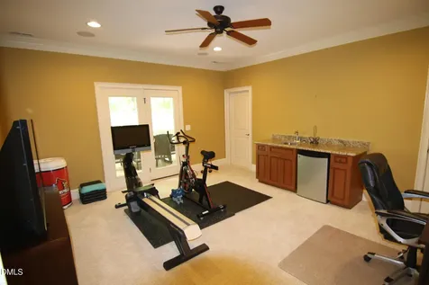 8104 Henderson Road Apex NC 27539