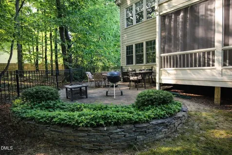 8104 Henderson Road Apex NC 27539