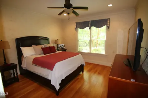 8104 Henderson Road Apex NC 27539