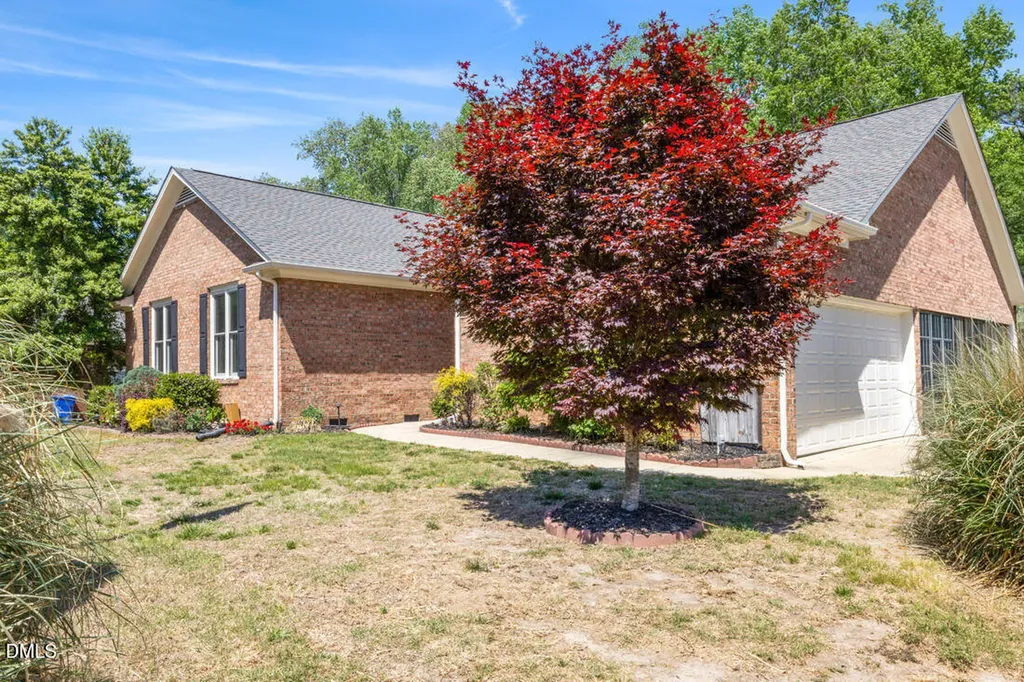 929 Old Baron Drive Fuquay Varina NC 27526