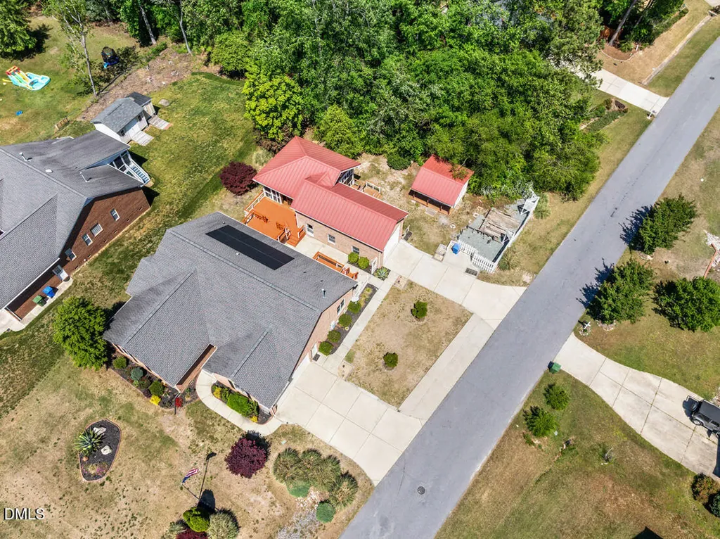 929 Old Baron Drive Fuquay Varina NC 27526