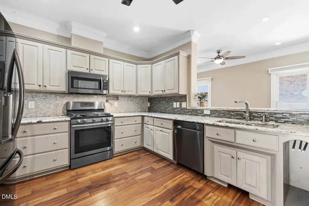 929 Old Baron Drive Fuquay Varina NC 27526