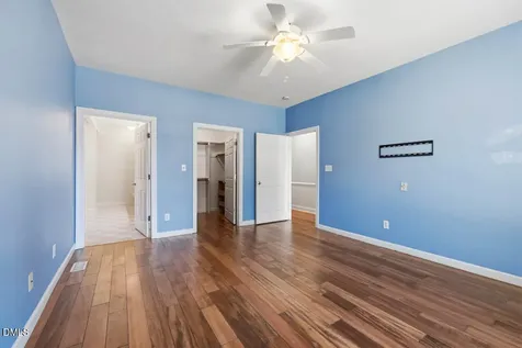 929 Old Baron Drive Fuquay Varina NC 27526
